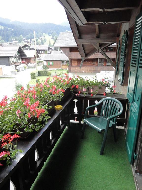 Hotel Garni Alpenruh Lenk Camera foto